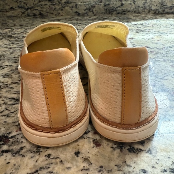 UGG Alameda Sammy Slip On Sneaker 9 - Picture 7 of 8